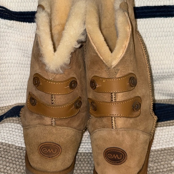 Emu “Alba” Tan Winter Boots - Picture 1 of 4